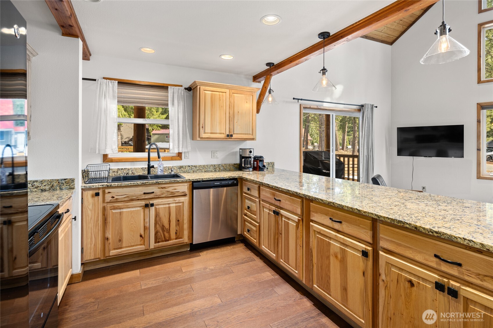 81 Spruce Lane Ronald, WA 98940 - Photo 14 of 37