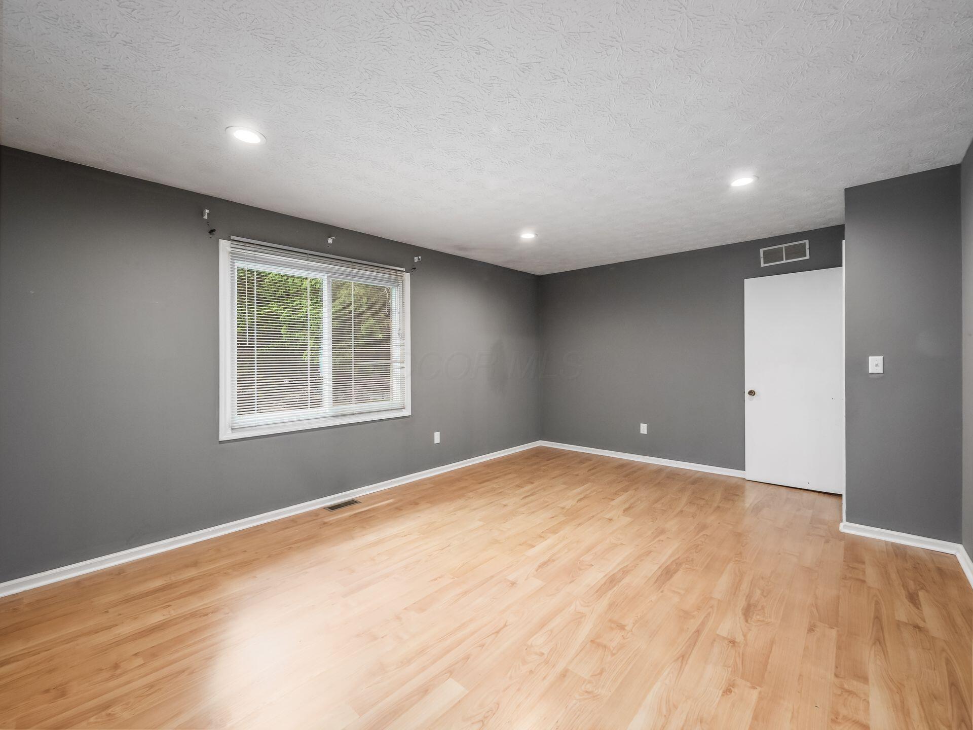 5314 Roscommon Road Dublin, OH 43017 - Photo 25 of 42