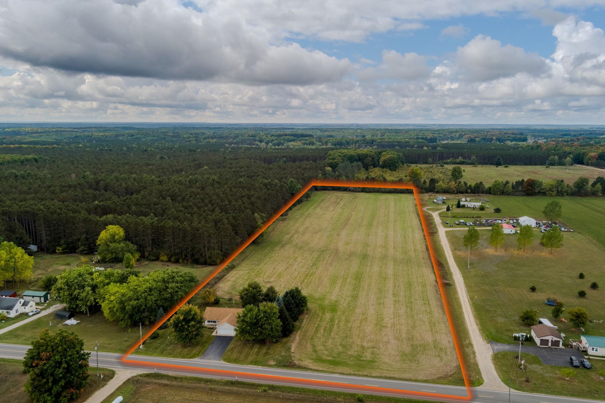 11222 Blackman Road Kingsley, MI 49649 - Photo 2 of 49
