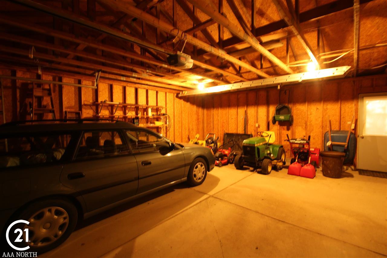 70570 Eldred Road Romeo, MI 48065 - Photo 26 of 34 31388227-25.JPG