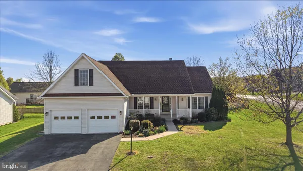 $390,000 | 24 Creighton Court, Martinsburg, WV 25404