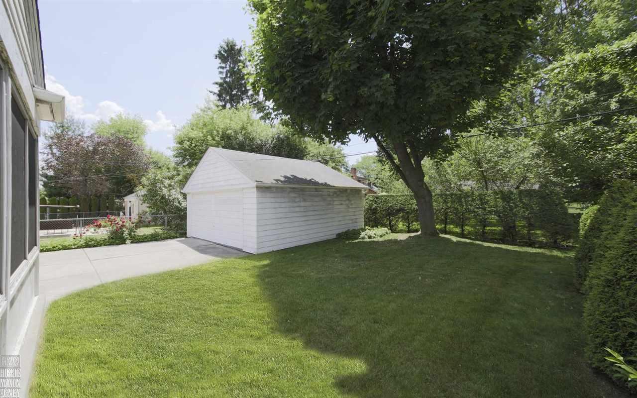 85 Vernier Road Grosse Pointe, MI 48236 - Photo 30 of 31