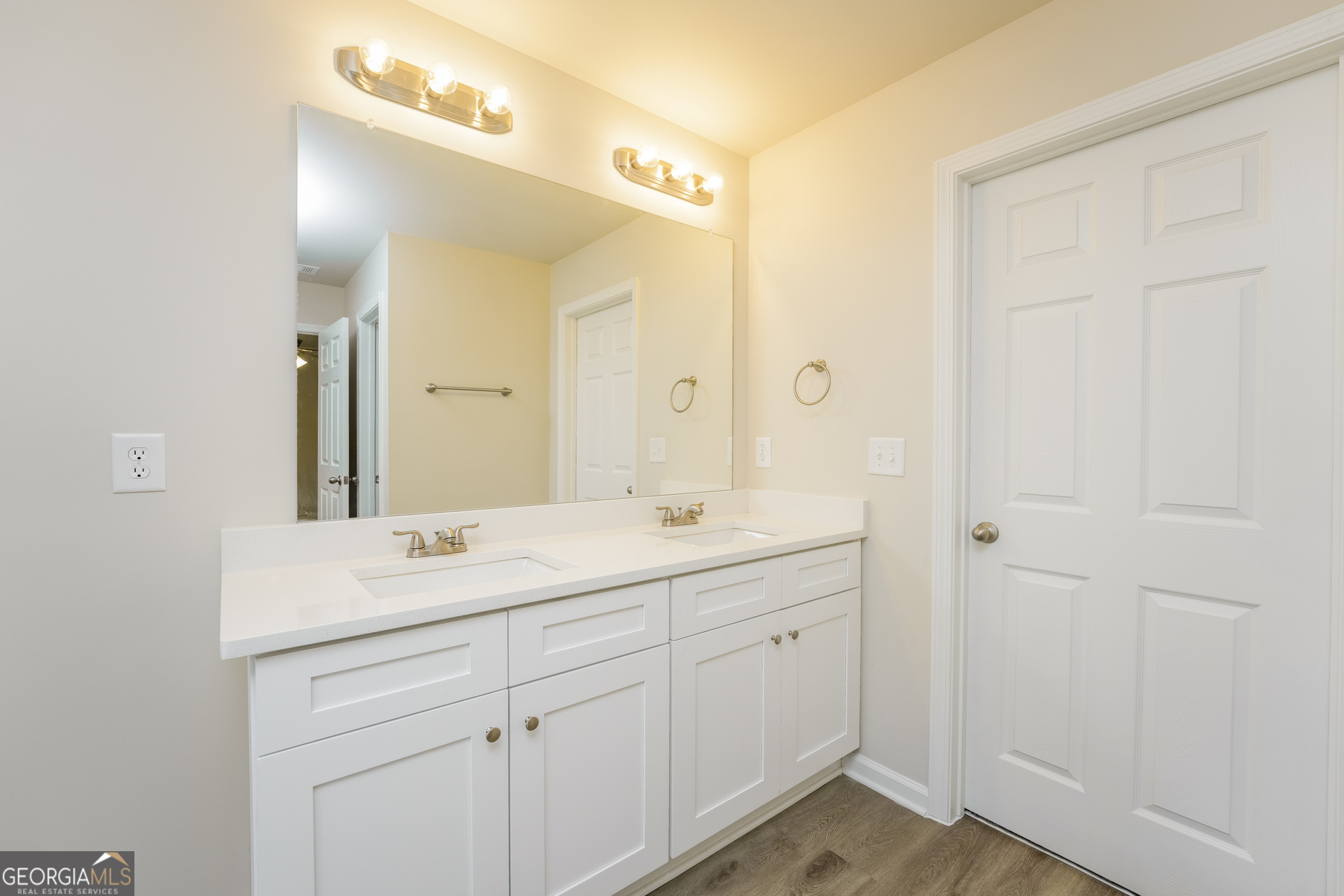 5907 Grande River Road Atlanta, GA 30349 - Photo 12 of 17