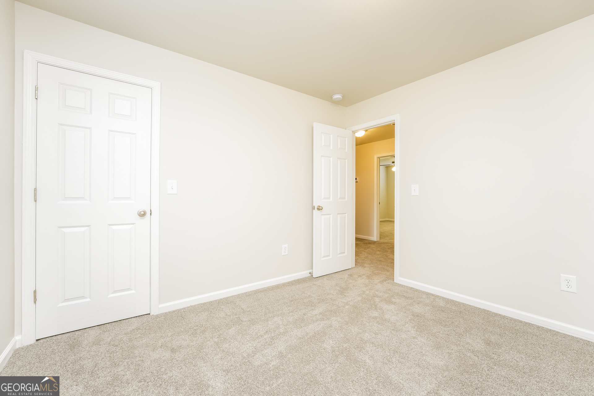 5907 Grande River Road Atlanta, GA 30349 - Photo 14 of 17