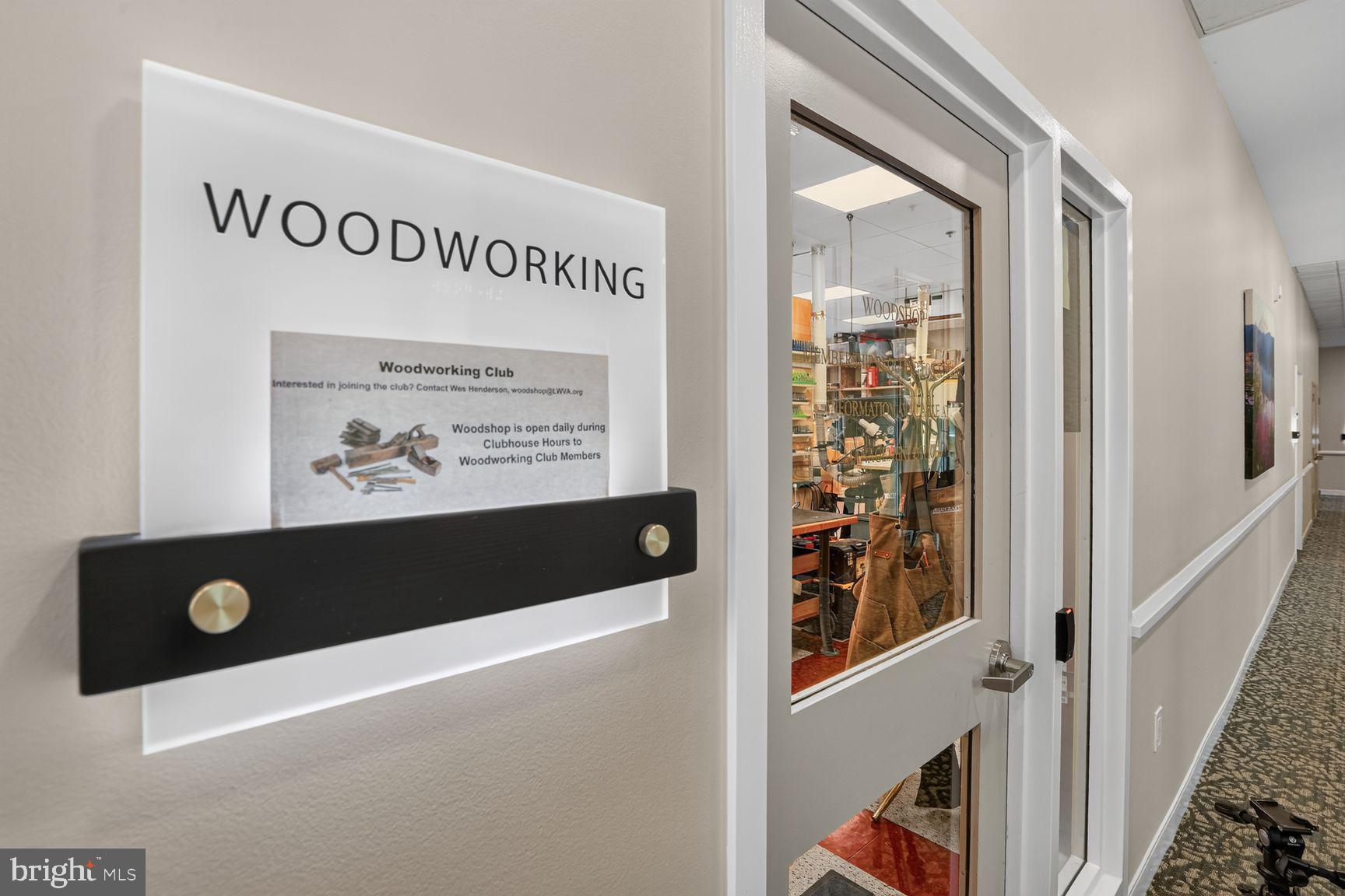 19385 Cypress Ridge Terrace, Unit 903 Leesburg, VA 20176 - Photo 27 of 37 Woodworking shop
