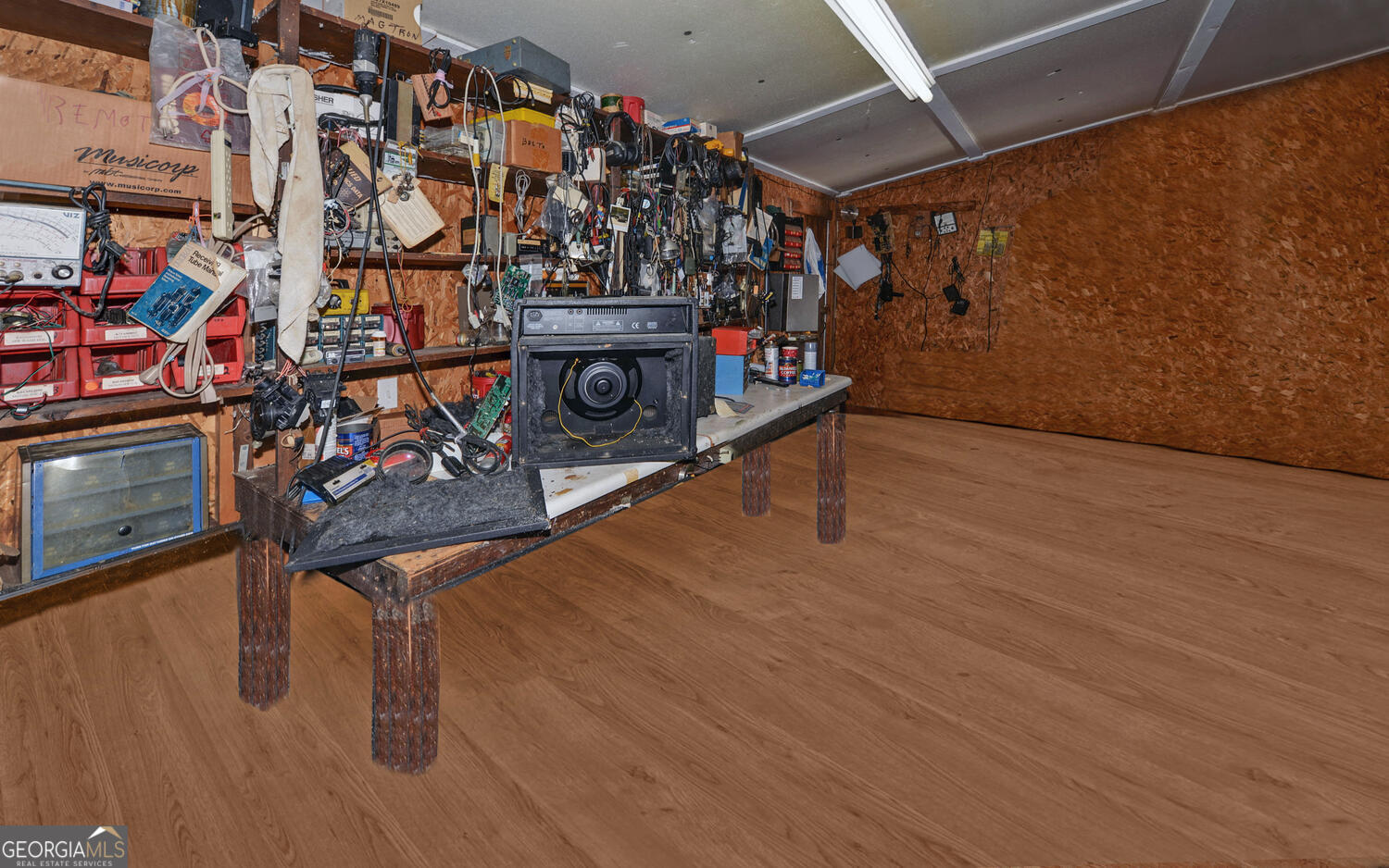 790 Collins Road Toccoa, GA 30577 - Photo 14 of 36 a view of entryway with wooden floor