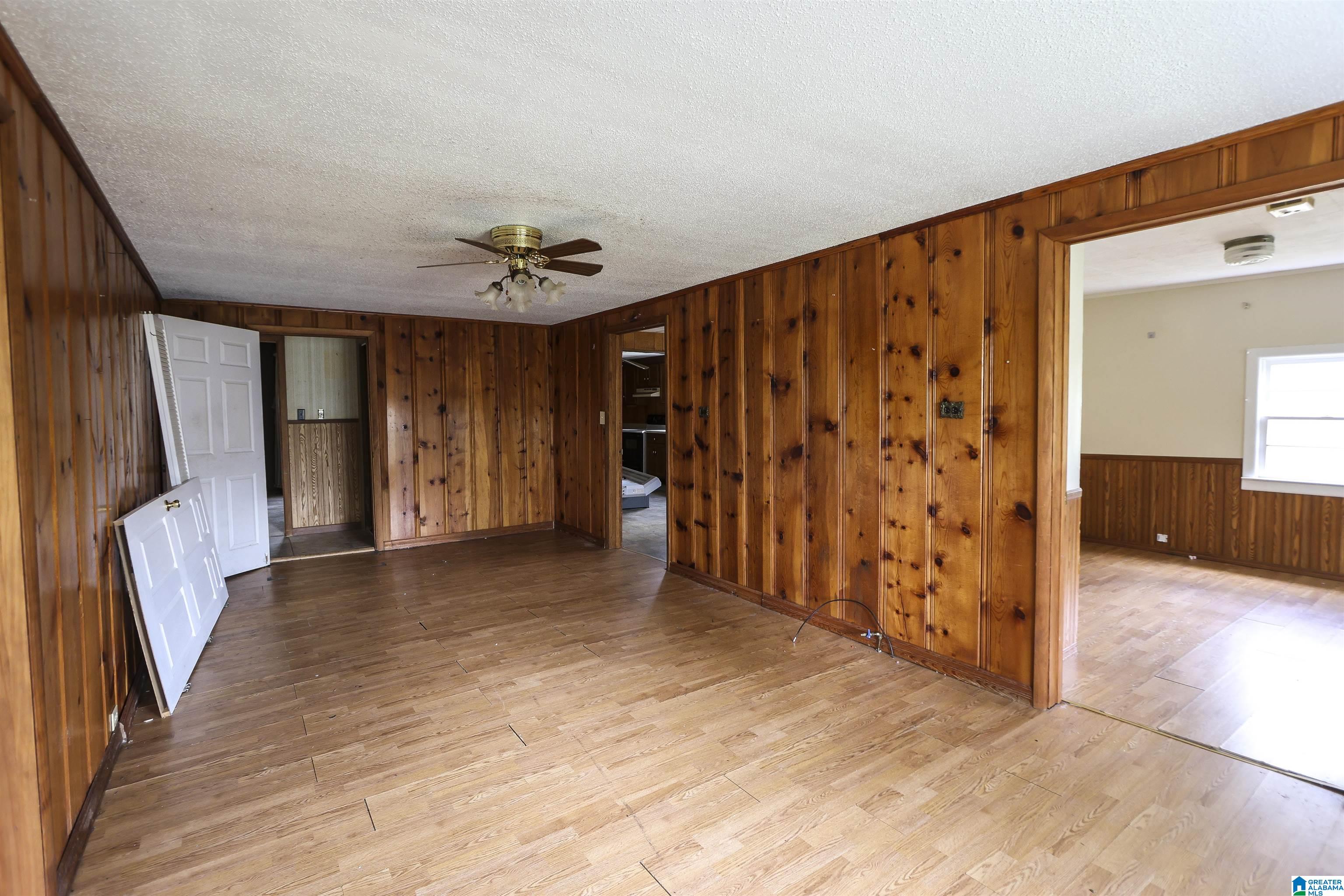 259 Pinecroft Road Anniston, AL 36207 - Photo 5 of 37