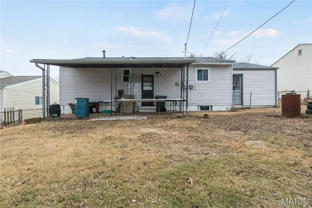 $240,000 | 851 Morningside Lane, Arnold, MO 63010