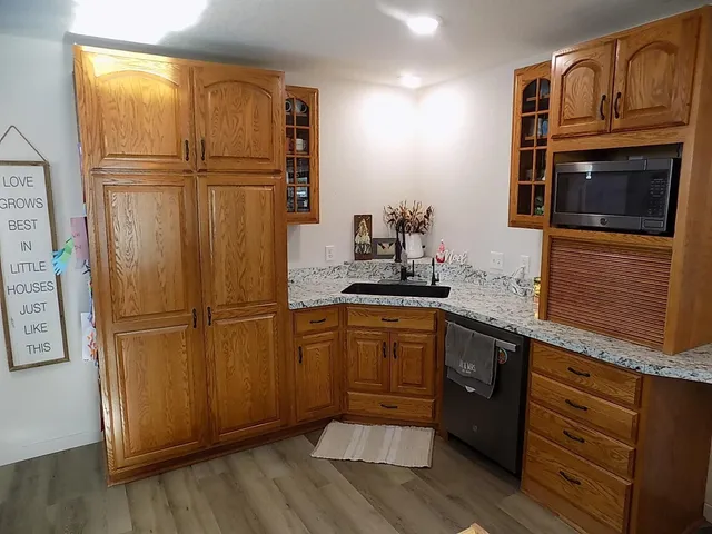 $214,999 | 631 10th Street, Lafayette, MN 56054