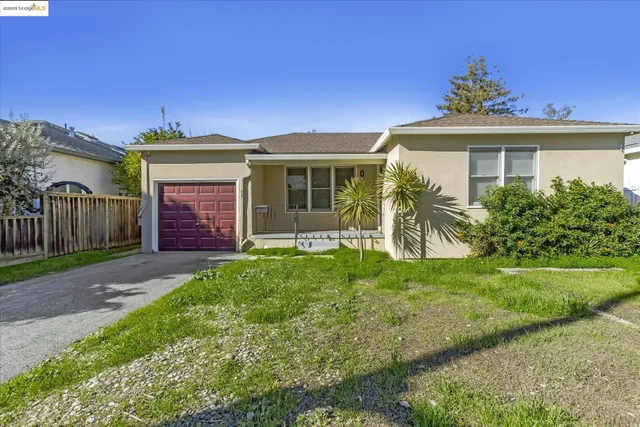 $990,000 | 827 Chestnut Street, Redwood City, CA 94063