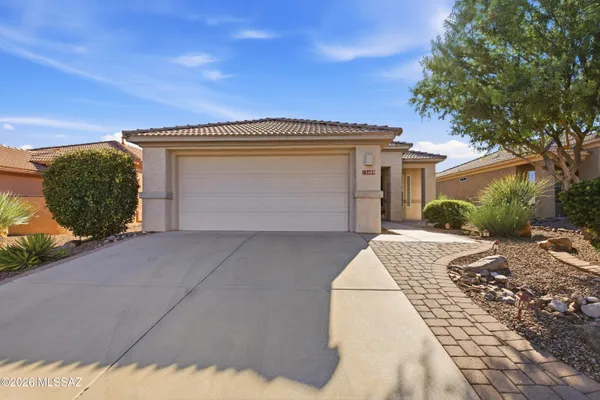 $379,000 | 13489 North Holly Grape Drive, Marana, AZ 85658