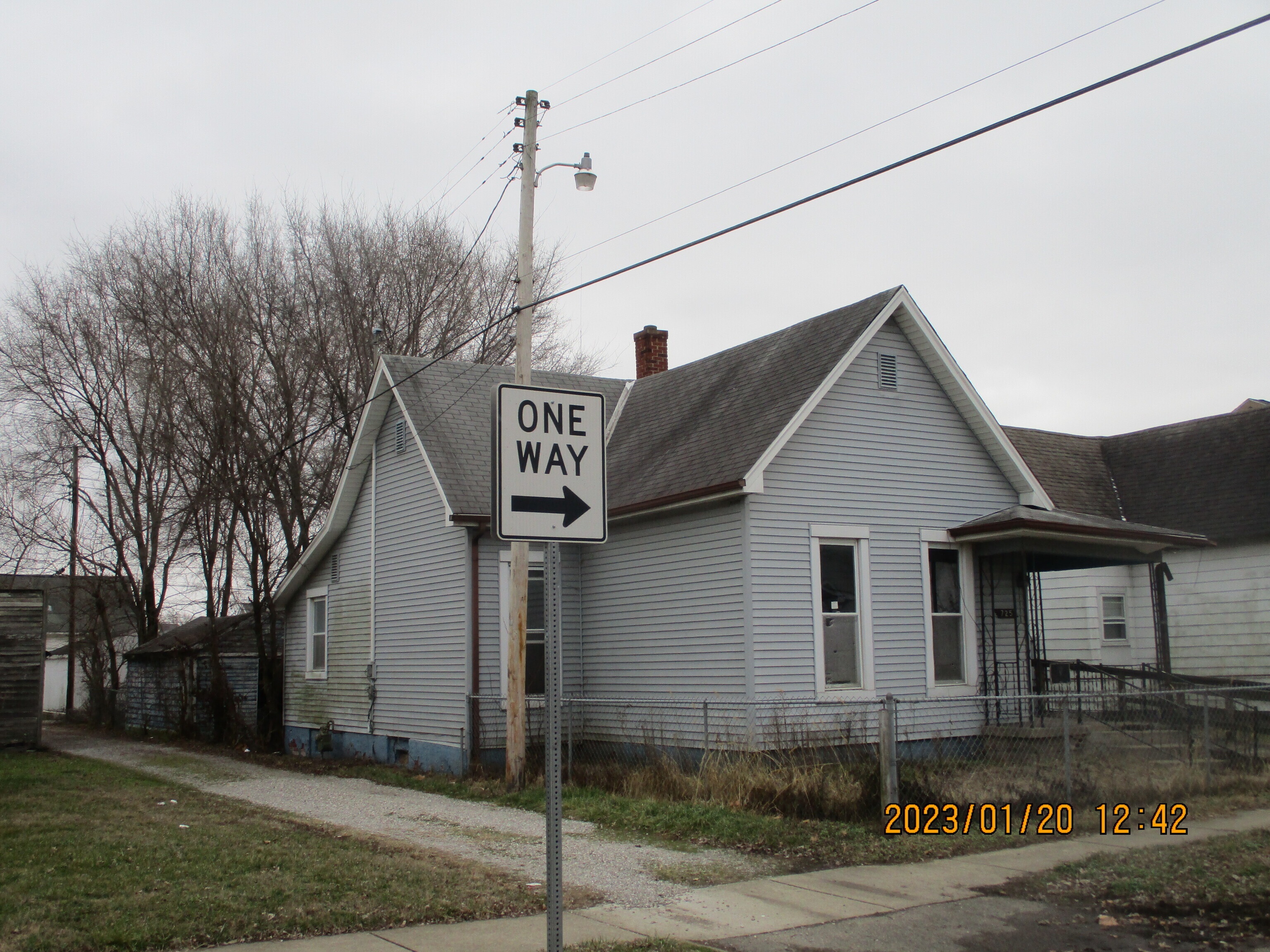 725 Reed Street Columbus, IN 47201 - Photo 1 of 10 Gallery Image 1