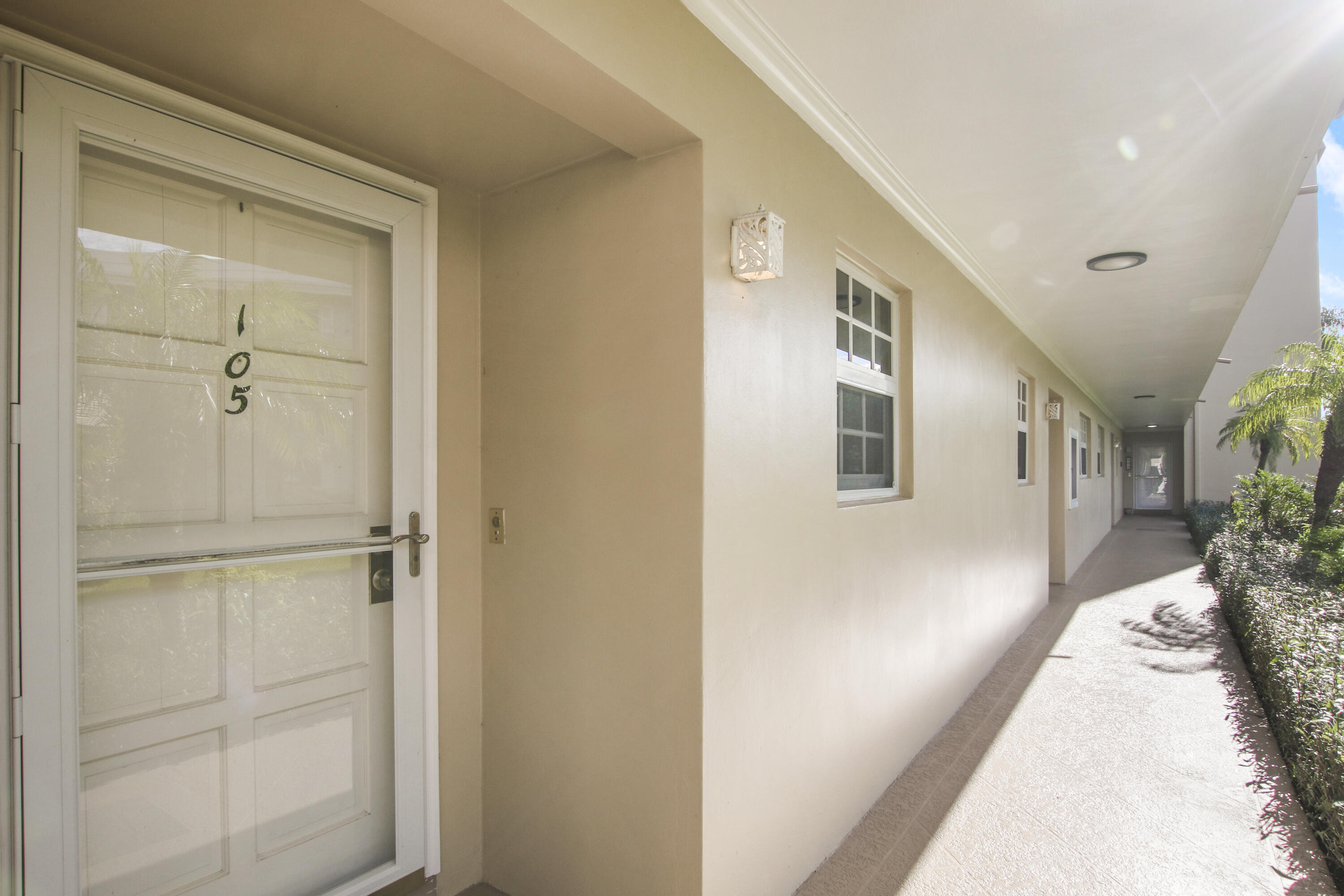 145 Atlantis Boulevard, Unit 105 Atlantis, FL 33462 - Photo 6 of 28