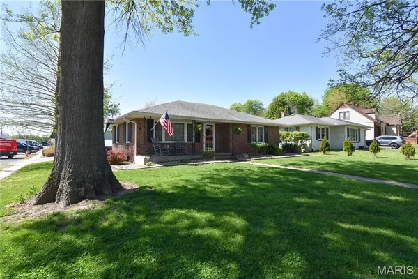 $170,000 | 100 North Franklin Street, Bunker Hill, IL 62014