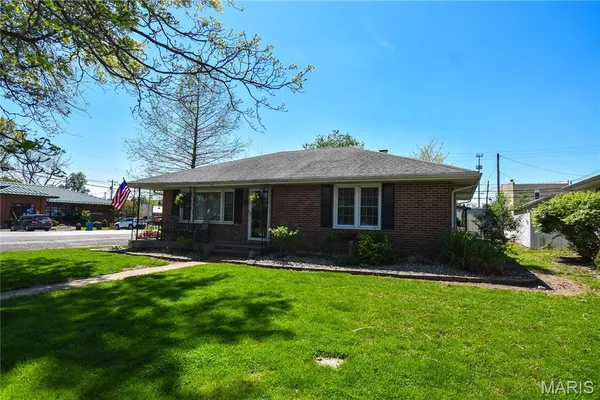 $170,000 | 100 North Franklin Street, Bunker Hill, IL 62014