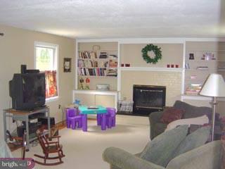 215 Plush Mill Road Wallingford, PA 19086 - Photo 3 of 6