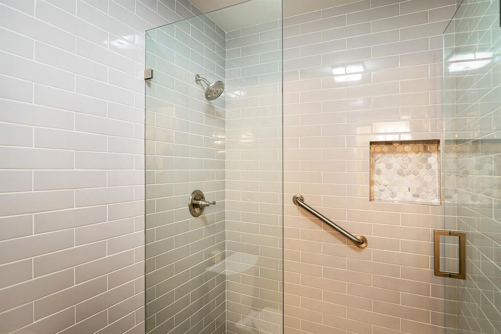 1141 Calamondin Terrace, Unit 202 Delray Beach, FL 33445 - Photo 16 of 19 a bathroom with a shower