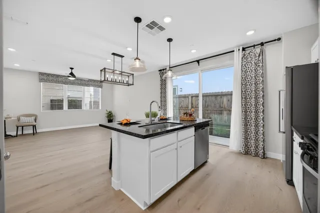 $635,000 | 3124 Sunny Gate Lane, Folsom, CA 95630