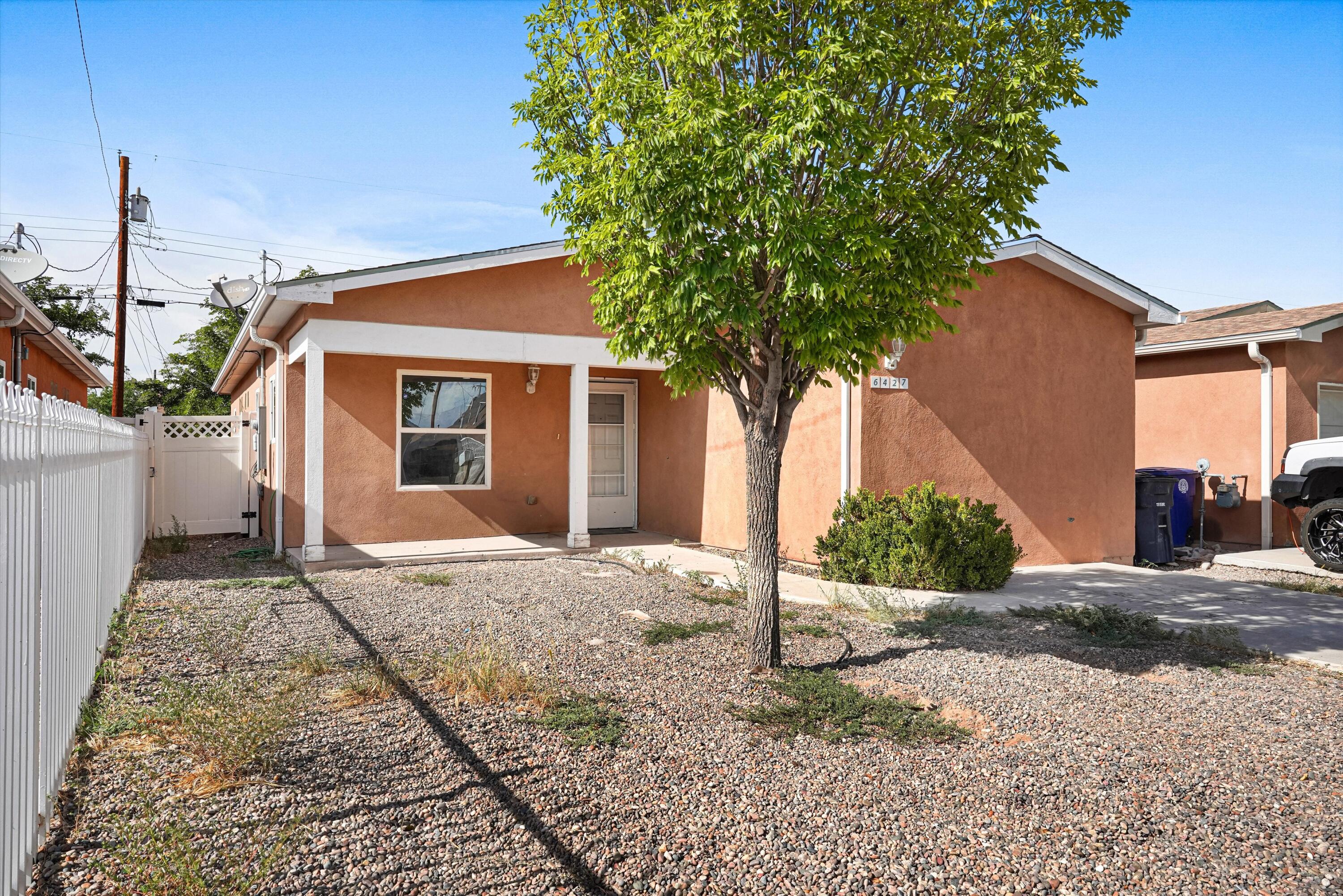 6427 Trujillo Road Southwest Albuquerque, NM 87121 - Photo 3 of 29 Gallery Image 3