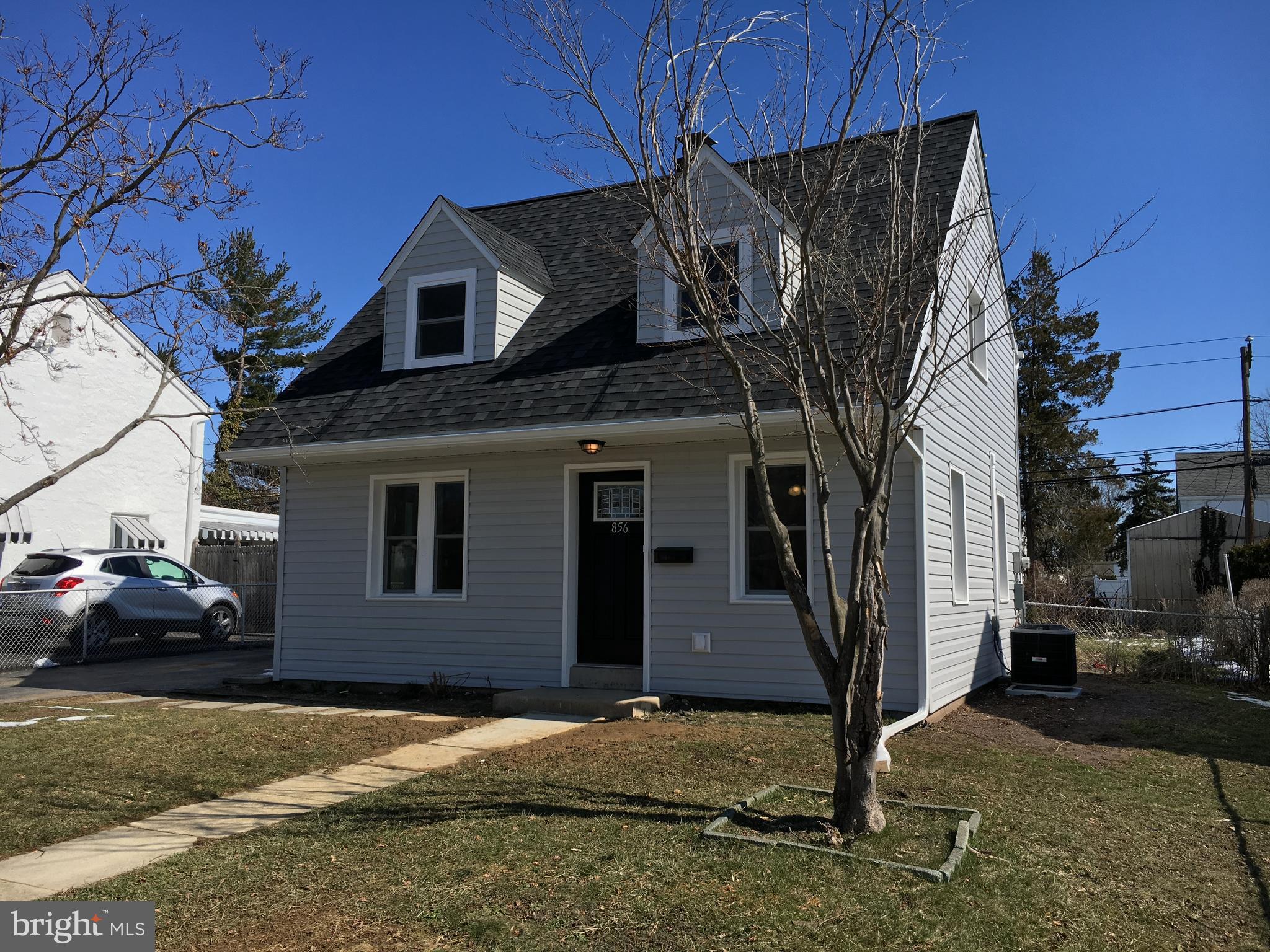 856 Quaint Street Secane, PA 19018 - Photo 2 of 19 Gallery Image 2