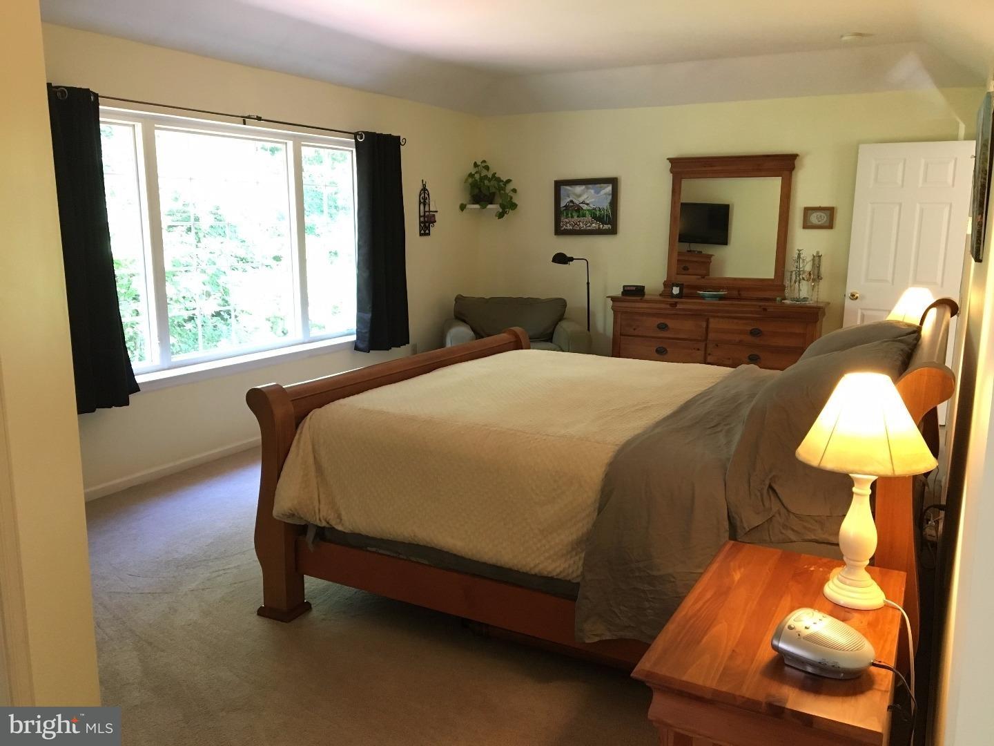 17 Pheasant Road Audubon, PA 19403 - Photo 13 of 21 Bedroom - Main