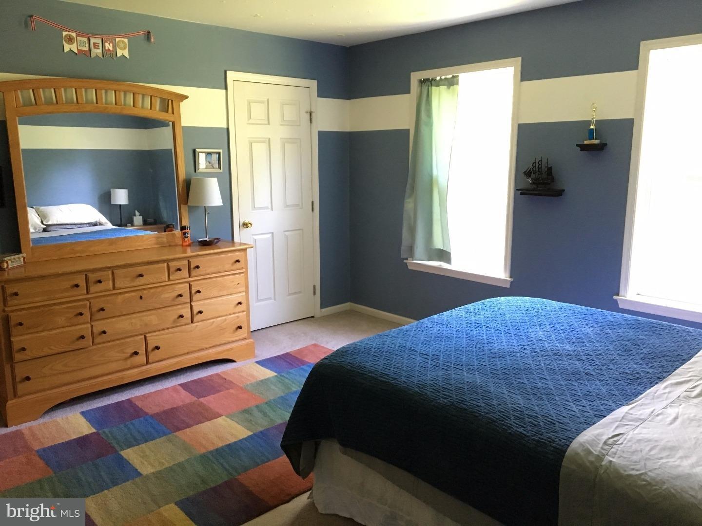 17 Pheasant Road Audubon, PA 19403 - Photo 16 of 21 Bedroom 4