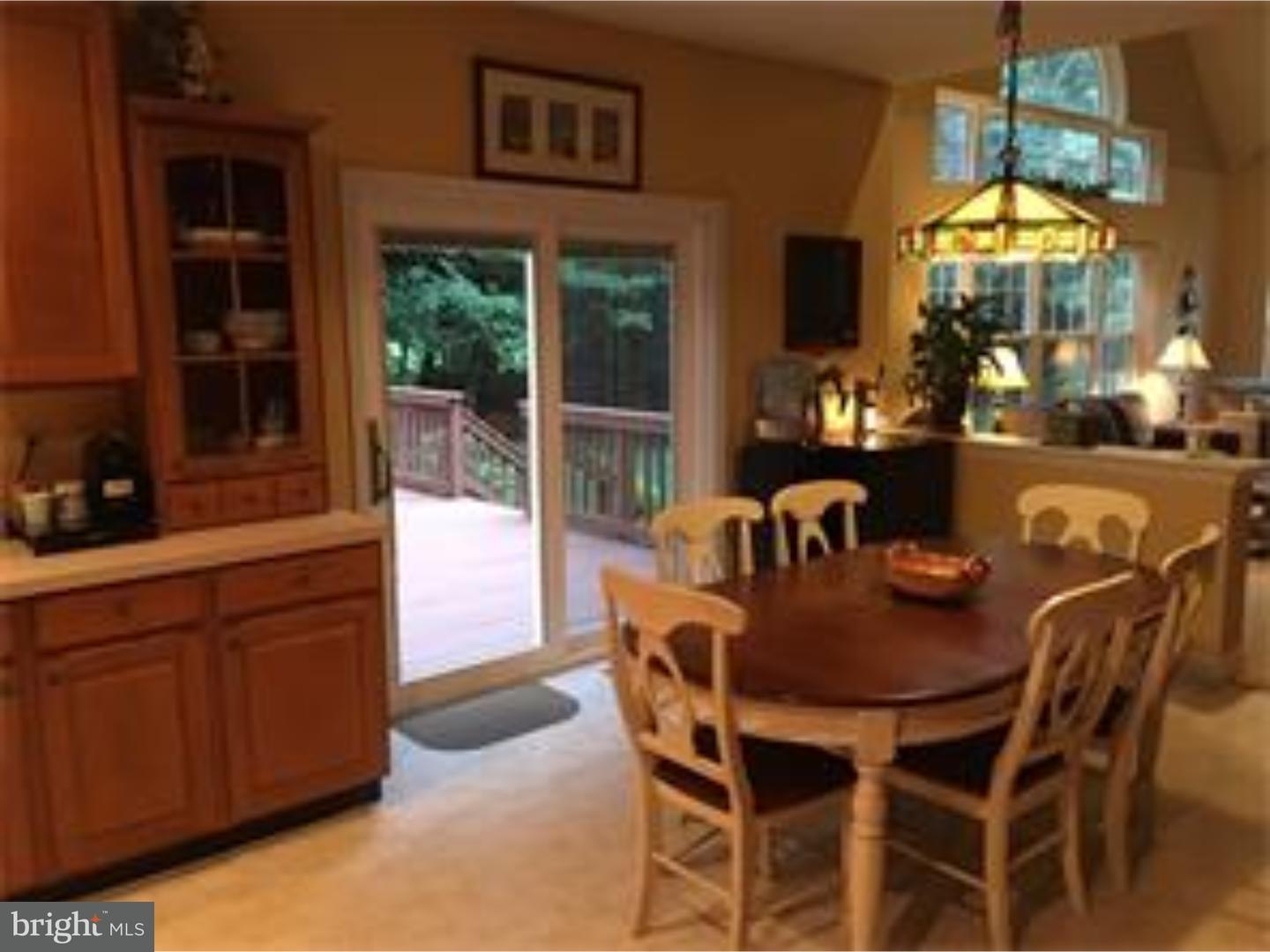 17 Pheasant Road Audubon, PA 19403 - Photo 4 of 21 Kitchen