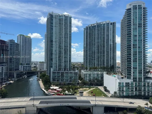 $400,000 | 31 Southeast 5th Street, Unit 1803, Miami, FL 33131
