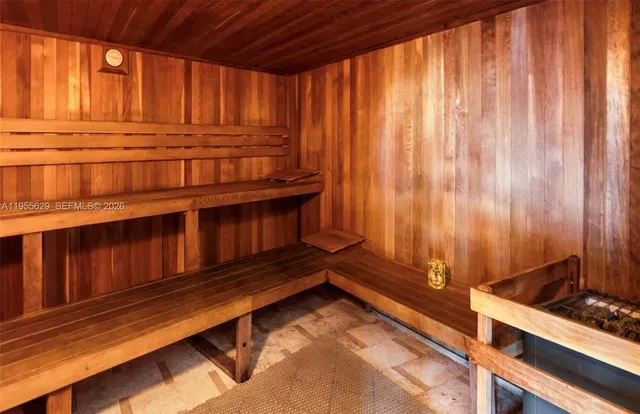 $400,000 | 31 Southeast 5th Street, Unit 1803, Miami, FL 33131