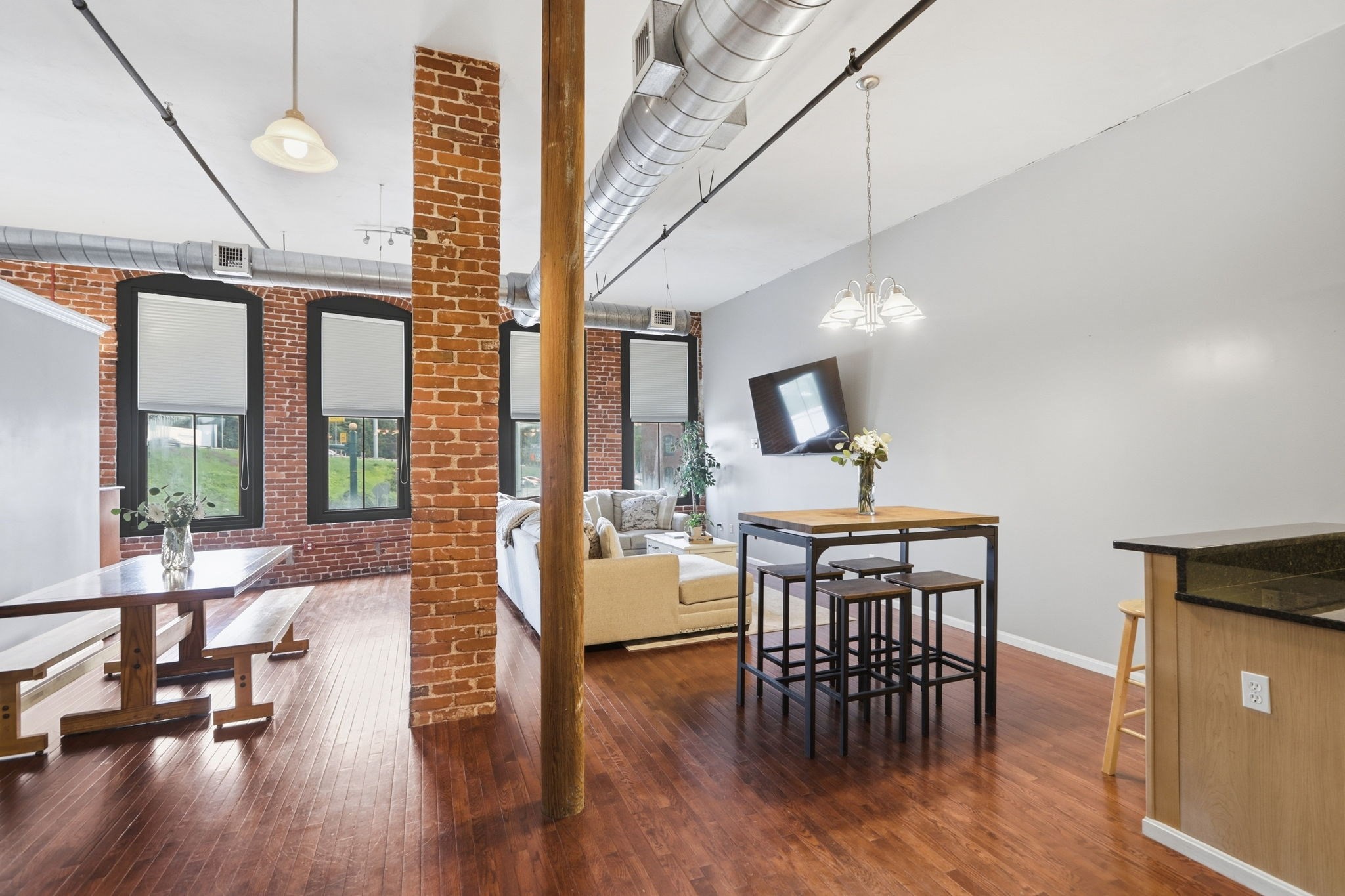 82-88 Winter Street, Unit 2B Worcester, MA 01604 - Photo 9 of 36 Gallery Image 9
