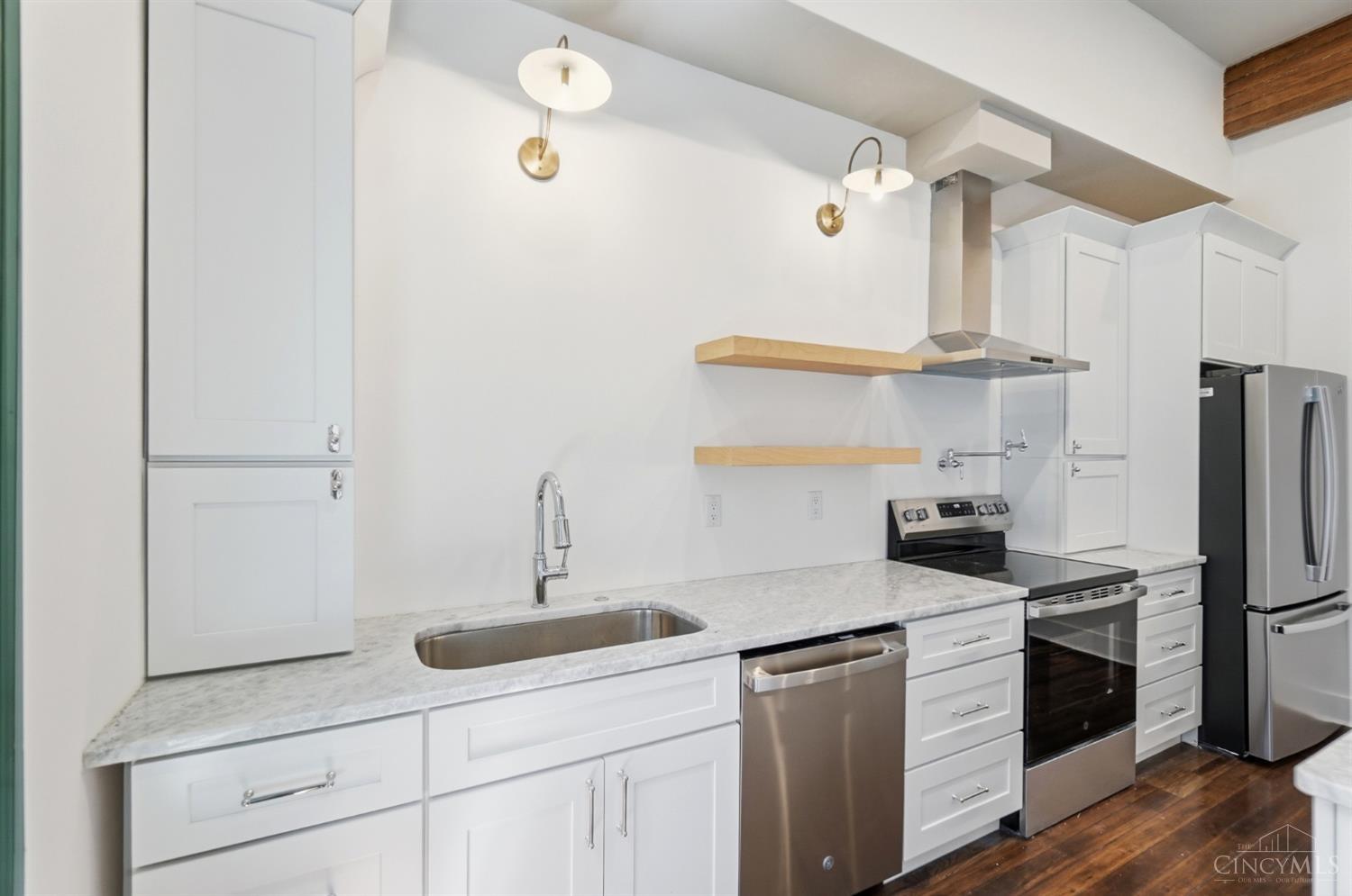 607 Main Street, Unit 5 Cincinnati, OH 45202 - Photo 13 of 36