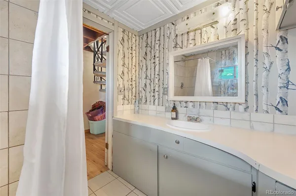 $1,395,000 | 2540 South Kipling Street, Lakewood, CO 80227