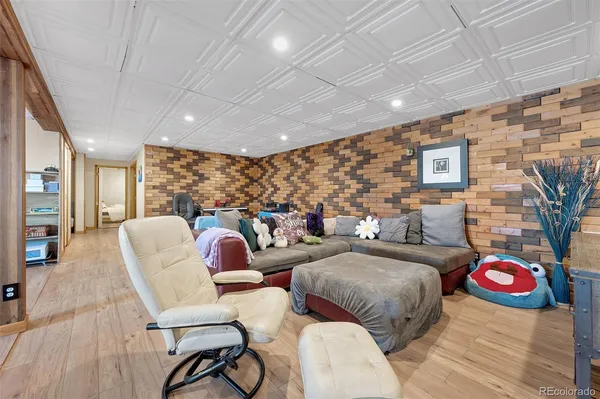 $1,395,000 | 2540 South Kipling Street, Lakewood, CO 80227