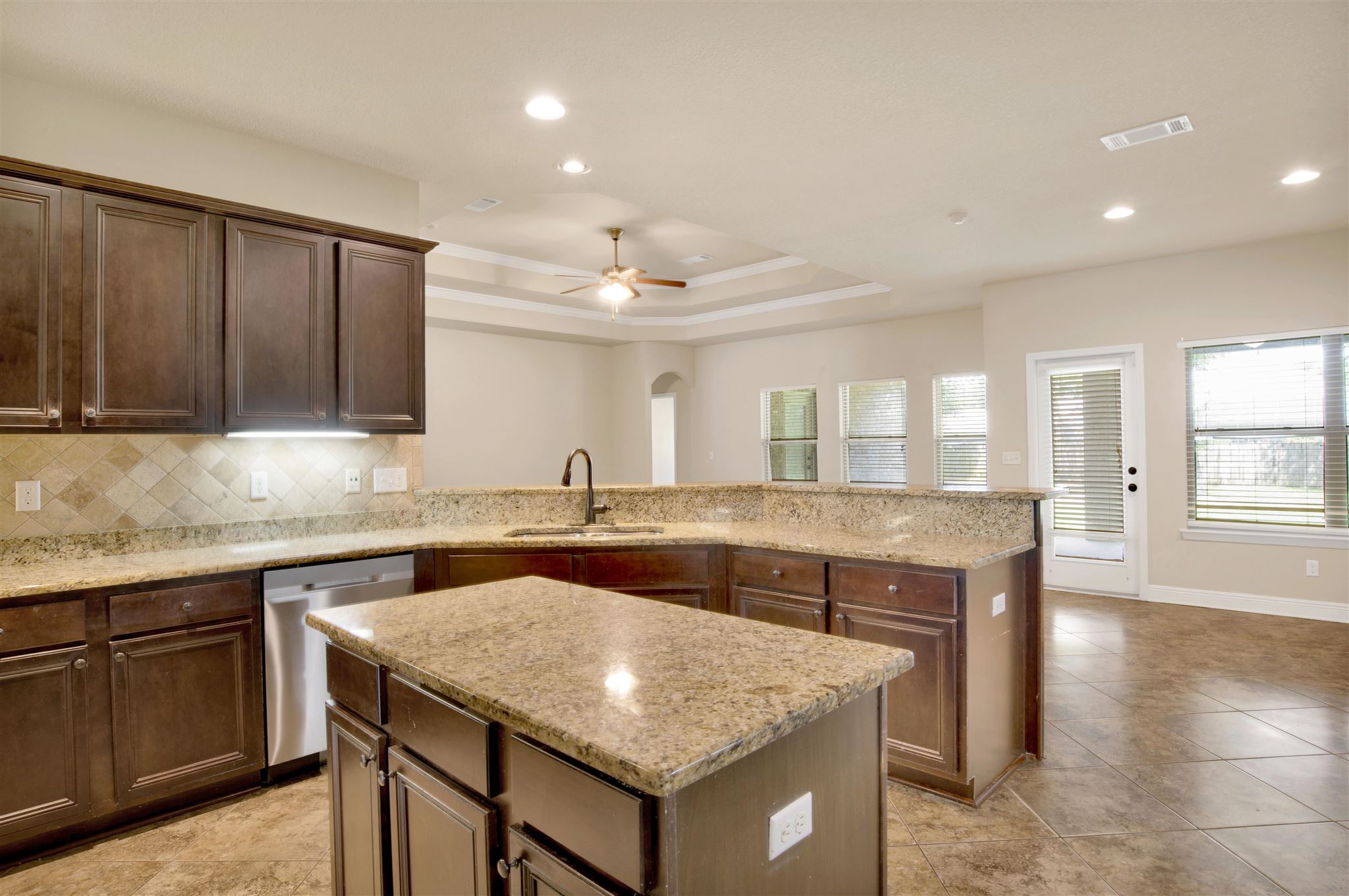 5545 Heatherton Road Milton, FL 32570 - Photo 16 of 36