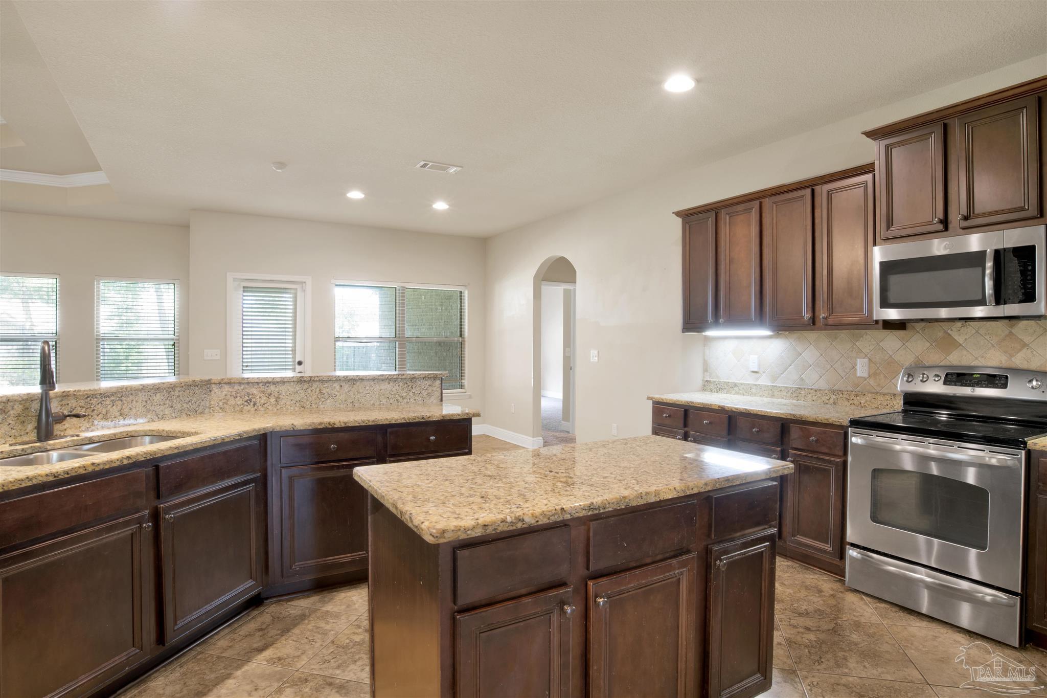 5545 Heatherton Road Milton, FL 32570 - Photo 17 of 36