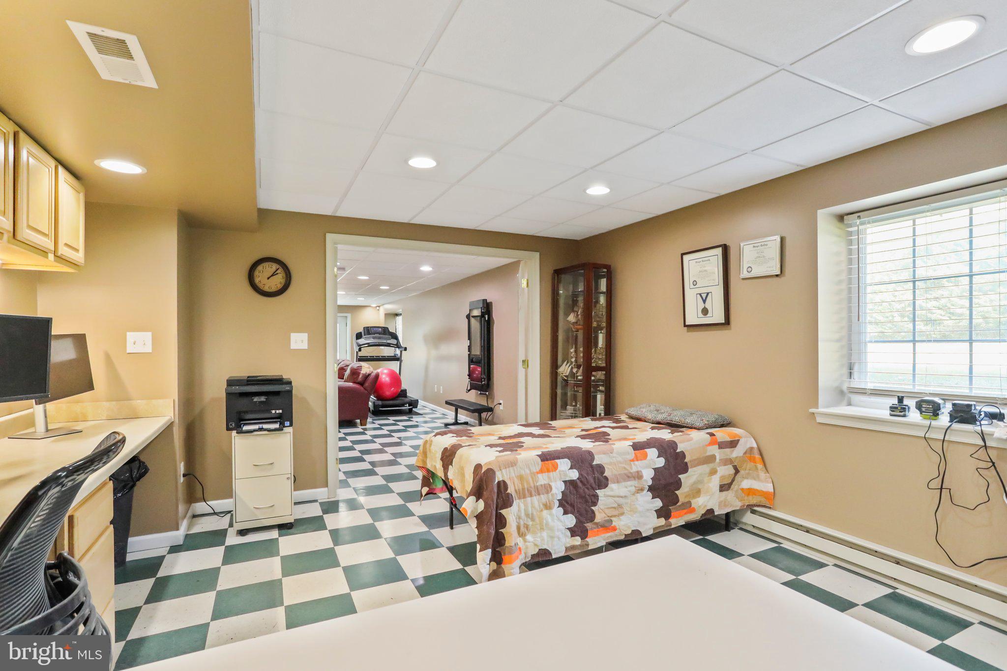 9531 Stottlemeyer Road Boonsboro, MD 21713 - Photo 62 of 80 Bedroom