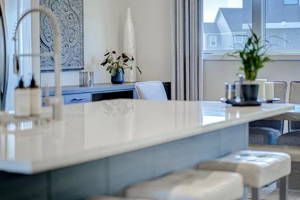 $537,600 | 4992 161st Street West, Lakeville, MN 55044