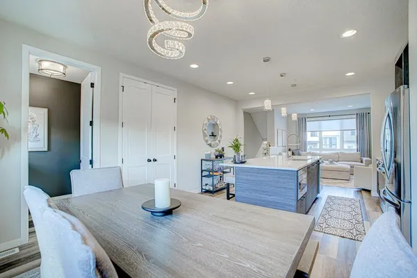 $537,600 | 4992 161st Street West, Lakeville, MN 55044