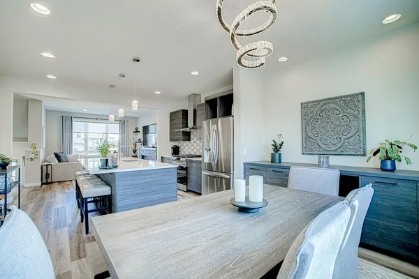 $537,600 | 4992 161st Street West, Lakeville, MN 55044