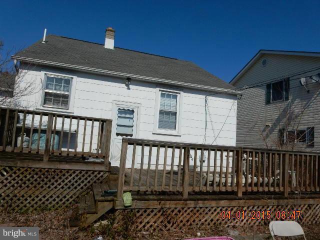 3115 White Way Road Baltimore, MD 21219 - Photo 3 of 11 Exterior (Rear)