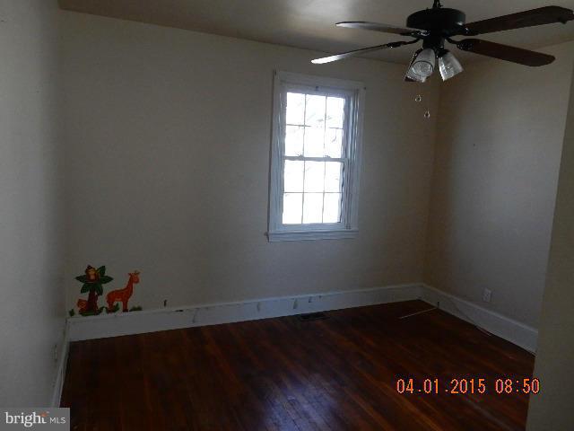 3115 White Way Road Baltimore, MD 21219 - Photo 6 of 11 Bedroom