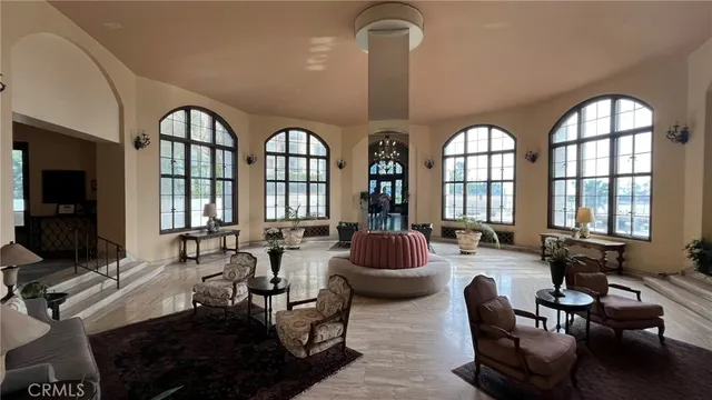 $3,300 | 800 East Ocean Boulevard, Long Beach, CA 90802