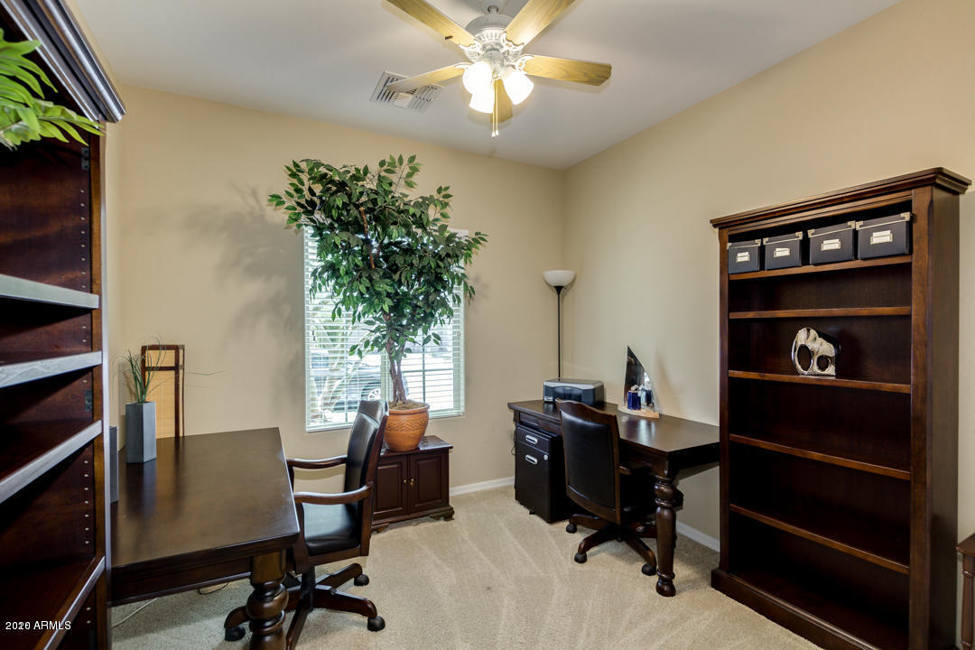 3608 East Abraham Lane Phoenix, AZ 85050 - Photo 15 of 36 14 bedroom 3