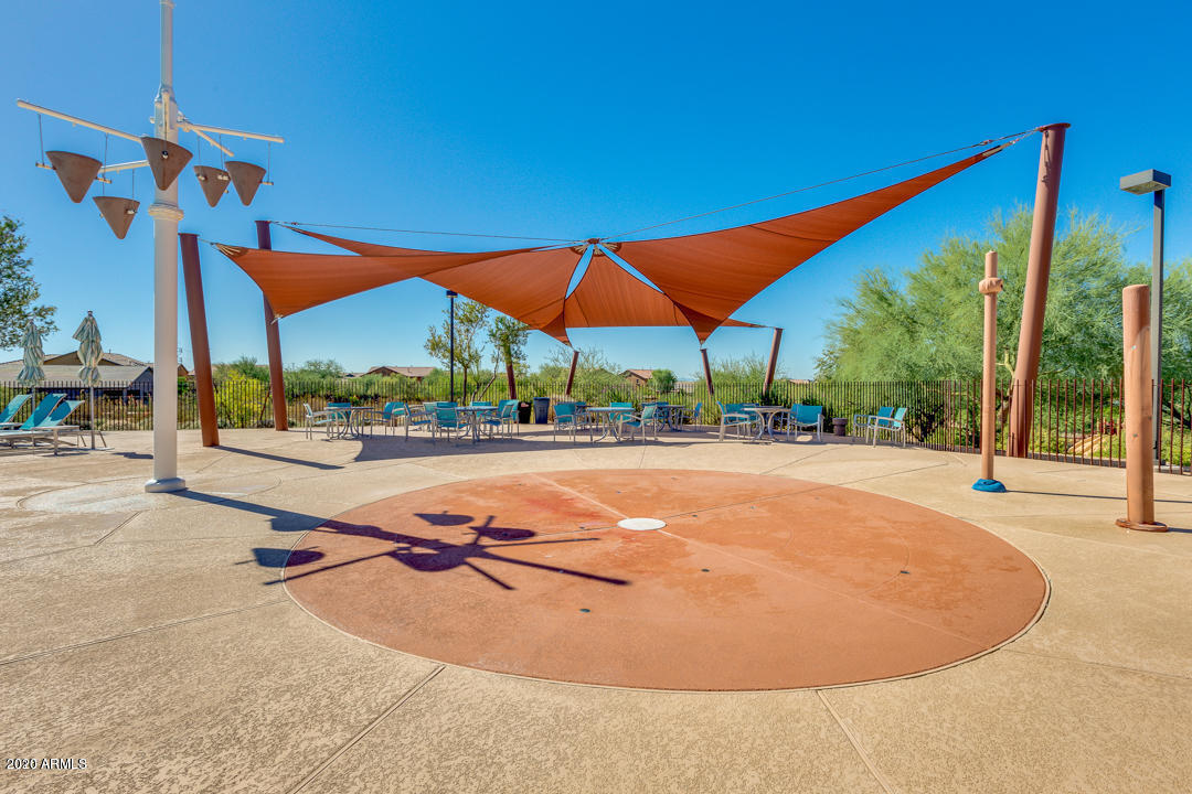 3608 East Abraham Lane Phoenix, AZ 85050 - Photo 30 of 36 27 splash pad