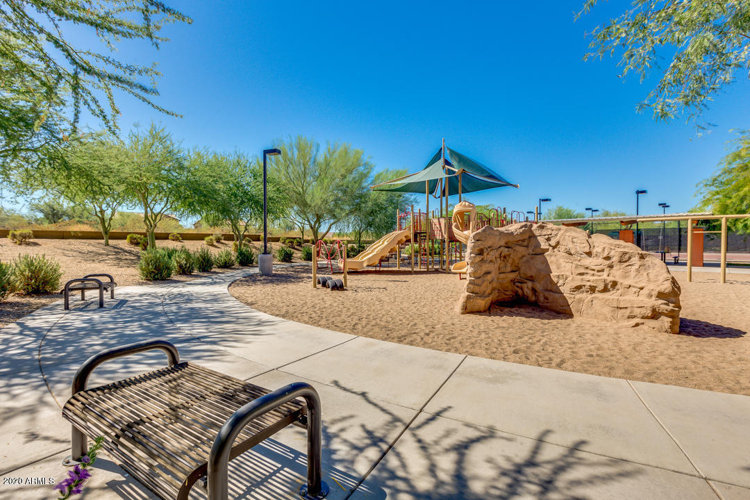 3608 East Abraham Lane Phoenix, AZ 85050 - Photo 32 of 36 29 community park