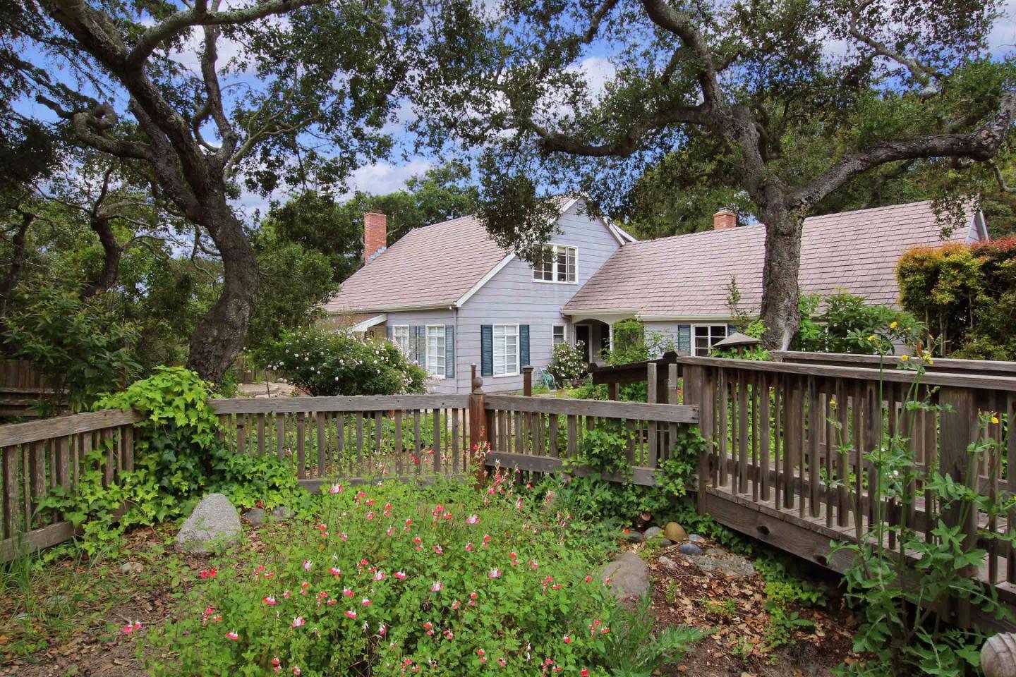 21 Oak Road Santa Cruz, CA 95060 - Photo 10 of 25 a house with river in front of it