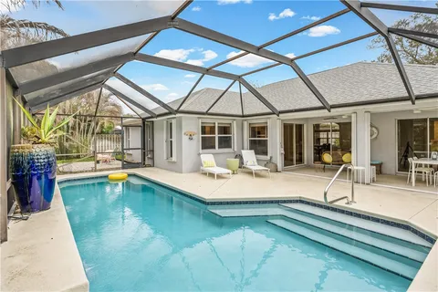 $475,000 | 4955 5th Place, Vero Beach, FL 32968