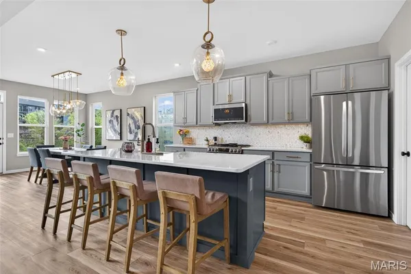 $640,000 | 208 Kerry Downs Drive, O'Fallon, MO 63368