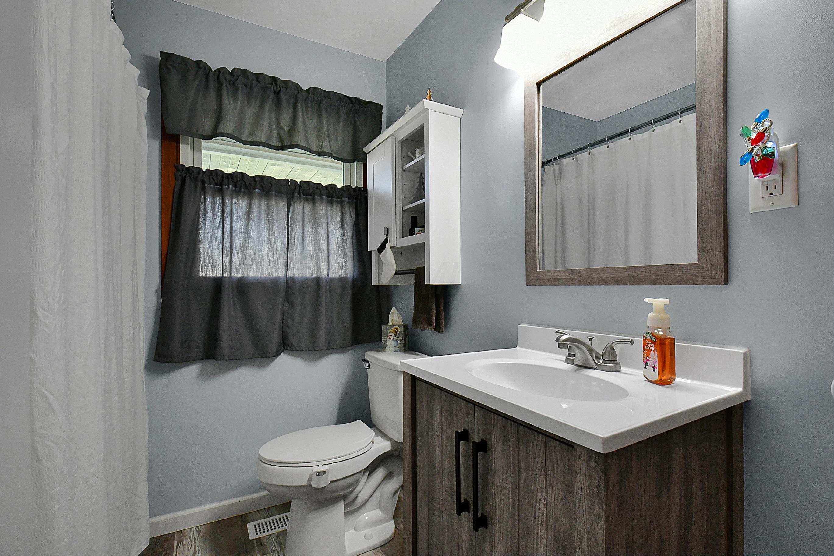 674 Agler Road Columbus, OH 43230 - Photo 18 of 25 Gallery Image 18