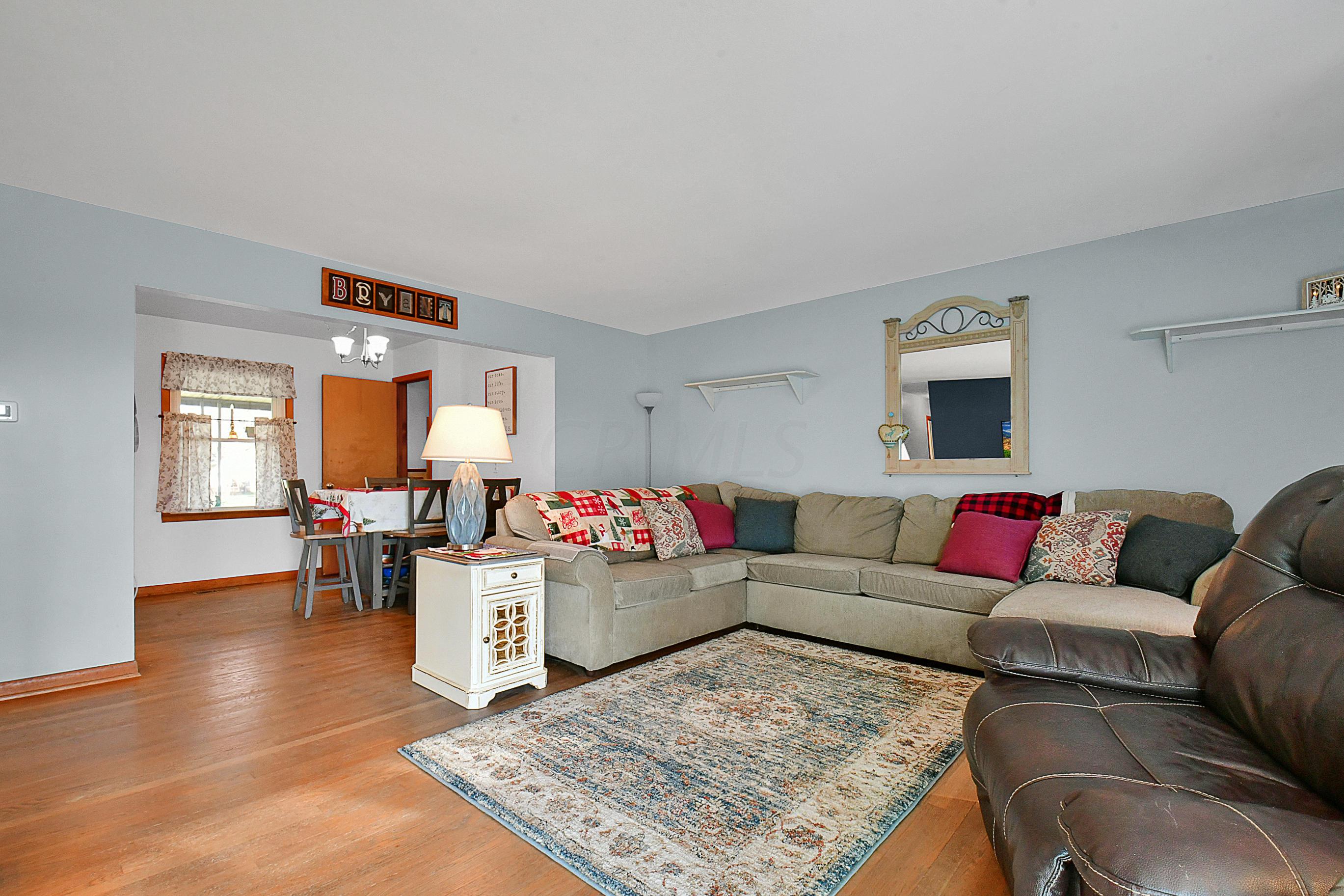 674 Agler Road Columbus, OH 43230 - Photo 6 of 25 Gallery Image 6